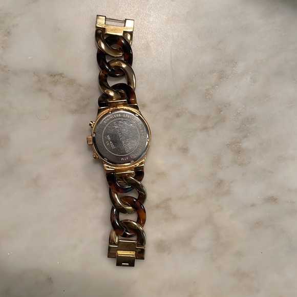 Michael Kors Tortoise Shell Watch - Picture 2 of 2